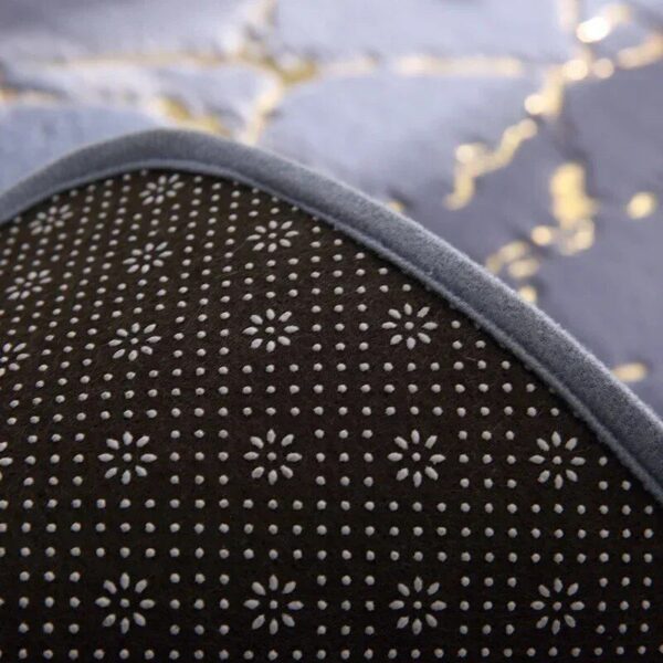 Luxurious Faux Rabbit Fur Non-Slip Bath Mat - Super Soft, Absorbent, & Machine Washable - Image 6