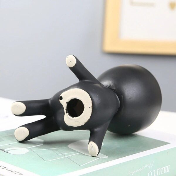 Charming Humanoid Ceramic Planter - Image 5