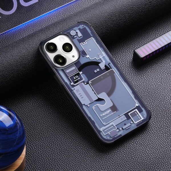 Magnetic Circuit Board Phone Case for iPhone - Image 4