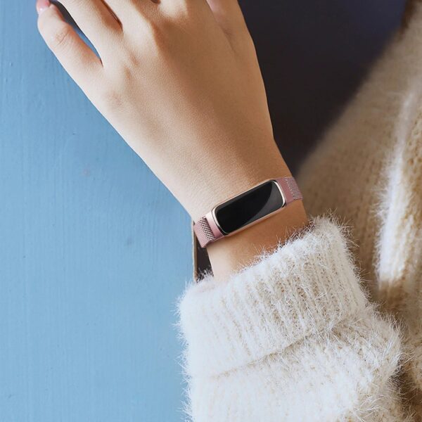 Fitness Enthusiasts' Choice: Magnetic Milanese Sport Strap for Fitbit Luxe - Image 3
