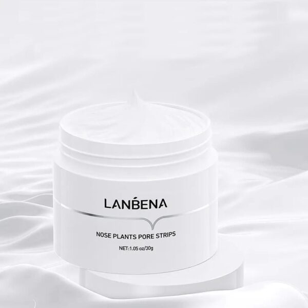 Blackhead Removal Nose Mask with Aloe Vera - Image 5